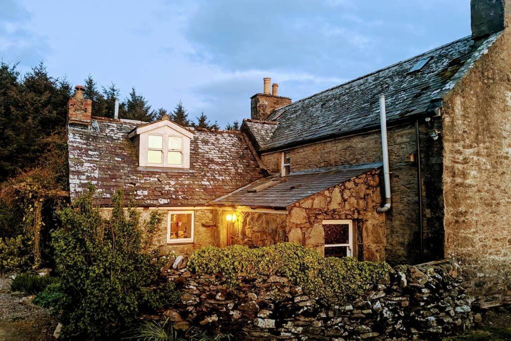 Cosy, Coastal Retreat With A Large Garden Villa Monreith Luaran gambar