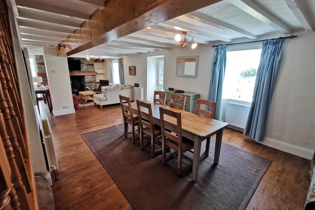 Cosy, Coastal Retreat With A Large Garden Villa Monreith Luaran gambar
